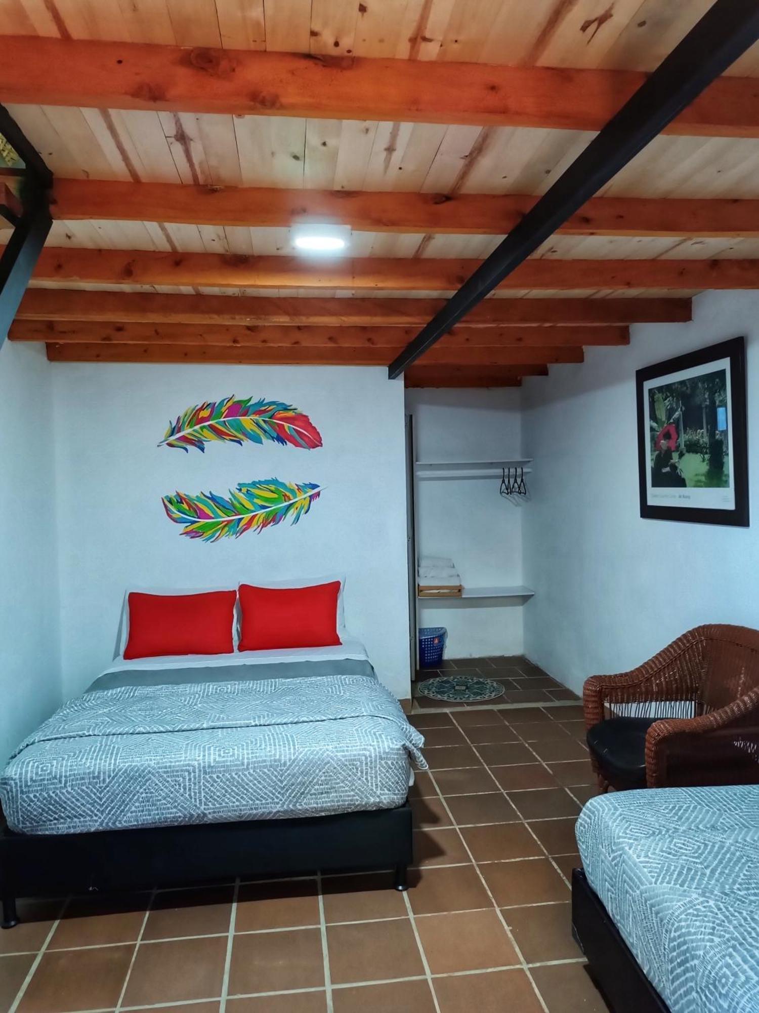 Hotel Marrokos Aeropuerto Jose Maria Cordova 瓜尔内 外观 照片