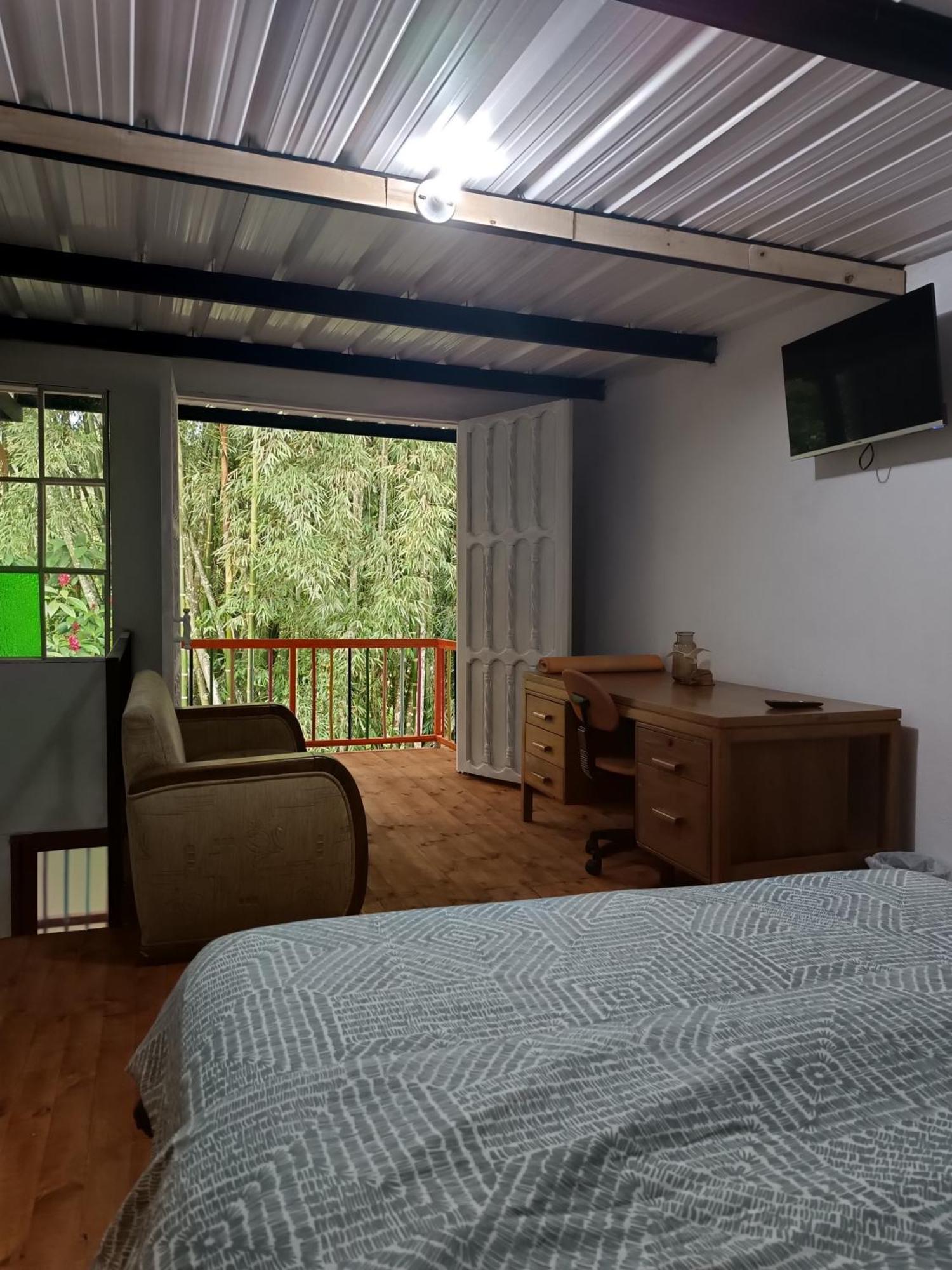 Hotel Marrokos Aeropuerto Jose Maria Cordova 瓜尔内 外观 照片