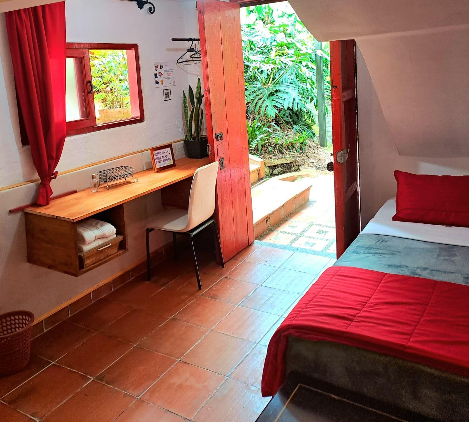 Hotel Marrokos Aeropuerto Jose Maria Cordova 瓜尔内 外观 照片